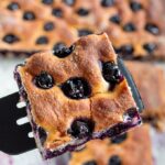 Fetta in primo piano Schiacciata con l'uva
