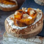 CROSTONE ZUCCA E RICOTTA DI CAPRA foto quadrata
