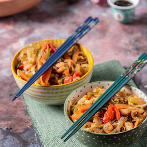 CIOTOLE DI NOODLES GAMBERI E VERDURE