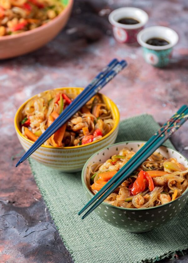 GLASS NOODLES GAMBERI E VERDURE