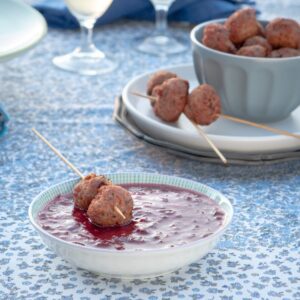 POLPETTE PICCANTI CON SALSA DI SUSINE AGRODOLCE FOTO QUADRATA